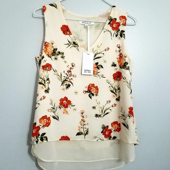 Rose & Olive Tops - Rose & olive womens top size  xs